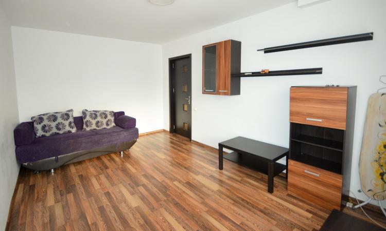 Titan - Piata Minis - 3 camere decomandat- Aleea Barajul Rovinari