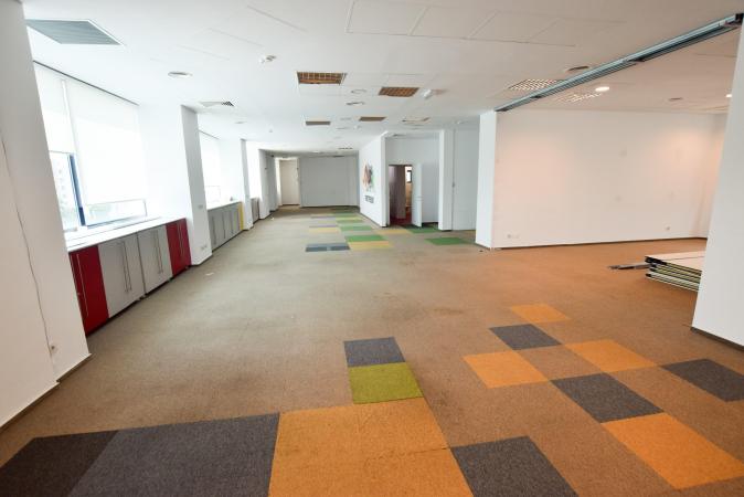 Piata Unirii metrou Spatiu birouri Open Space 224mp