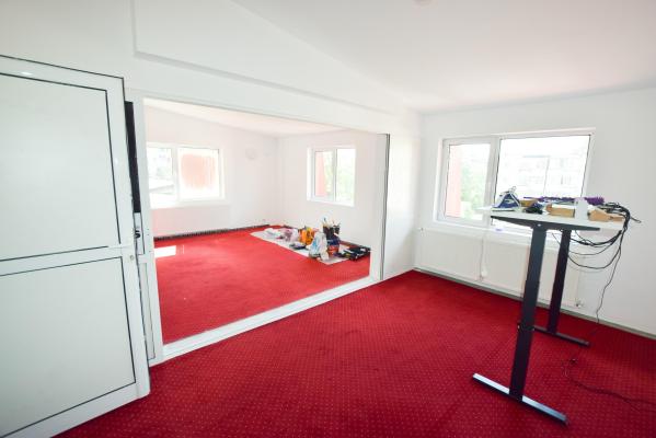 Vitan Mall Octavian Goga Spatiu birouri in Vila Duplex 5 camere