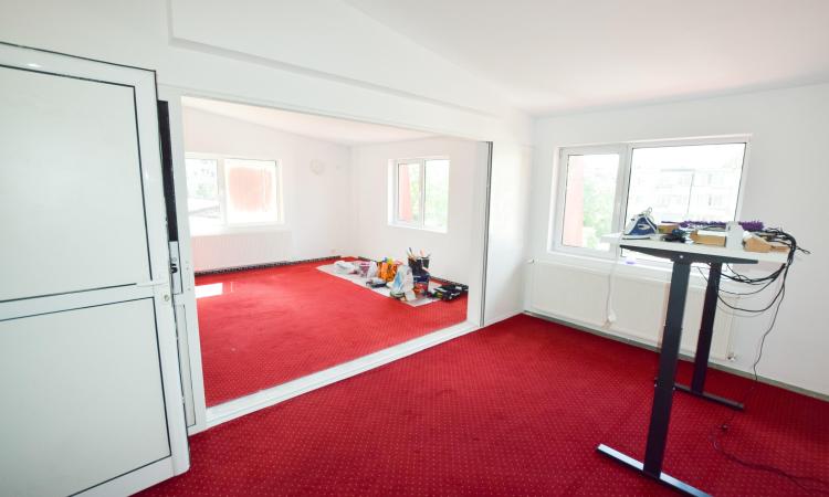 Vitan Mall Octavian Goga Spatiu birouri in Vila Duplex 5 camere