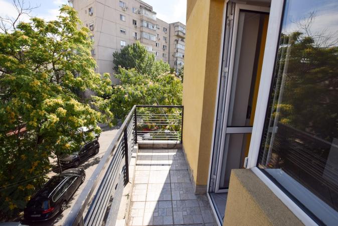 Vitan Mall Octavian Goga Spatiu birouri in Vila Duplex 5 camere