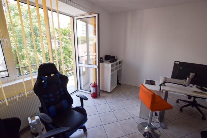 Vitan Mall Octavian Goga Spatiu birouri in Vila Duplex 5 camere
