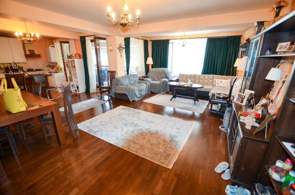 Apartament 3 camere 2013 -LACUL TEI- Barbu Vacarescu - loc parcare