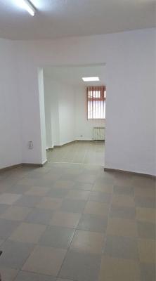Mihai bravu Metrou Vitan Spatiu birouri Comercial In Vila + demisol 160mp