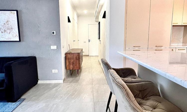 Apartament de vanzare cu mobilier si finisaje de lux