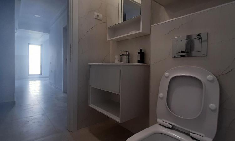 Vanzare apartament de 3 camere cu finisaje de lux