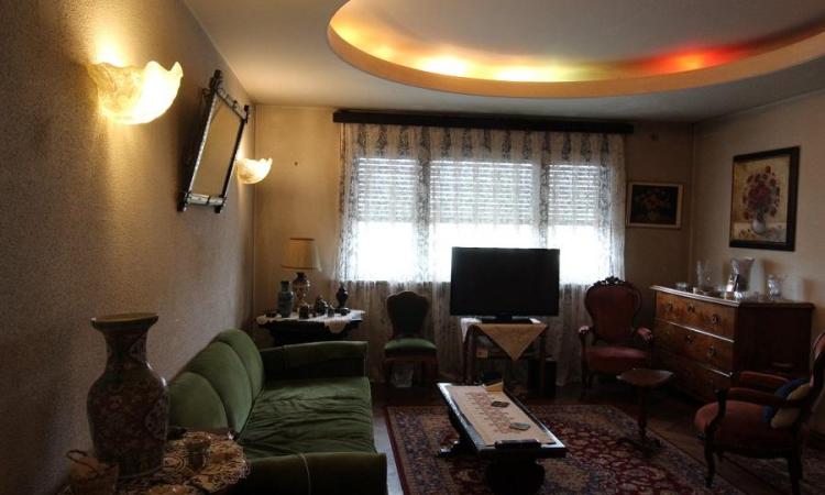 Apartament 3 camere Universitate - Intercontinental - 144mp
