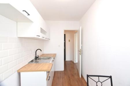 Decebal-Piata Alba Iulia-complet renovata/bloc mixt