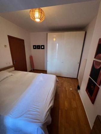 Decebal-Piata Alba Iulia-Bloc nou