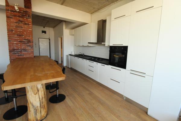 Ap. 3 camere-Dacia-Eminescu-bloc nou 2012/centrala proprie