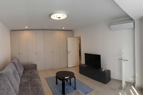 Decebal-Bld. Decebal-centrala termica-metrou Piata Muncii-complet renovata