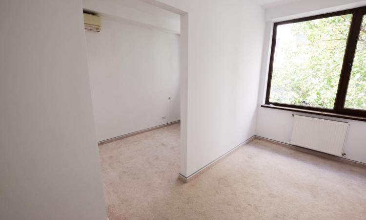 Basarabia Parc Ior Baba Novac Spatiu birouri comercial 5 cam 185mp