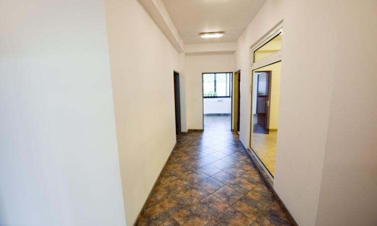 Basarabia Parc Ior Baba Novac Spatiu birouri comercial 5 cam 185mp