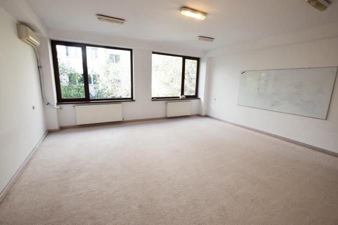 Basarabia Parc Ior Baba Novac Spatiu birouri comercial 5 cam 185mp