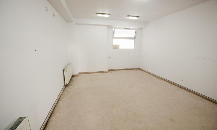Basarabia Parc Ior Baba Novac Spatiu birouri comercial 5 cam 185mp