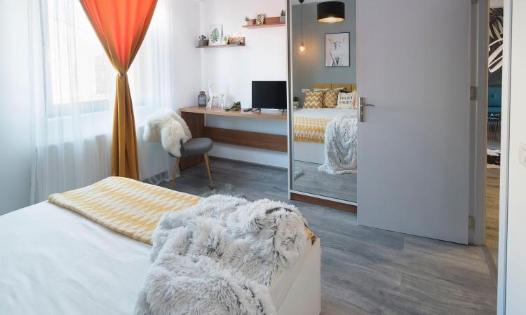 Piata Unirii Traian Apartament 2 camere Bloc Nou Centrala