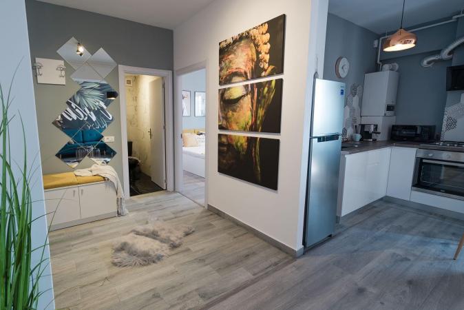 Piata Unirii Traian Apartament 2 camere Bloc Nou Centrala