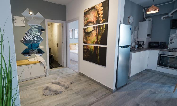 Piata Unirii Traian Apartament 2 camere Bloc Nou Centrala