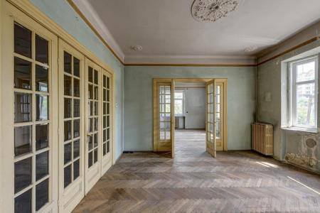 Vila 29 camere - D+P+2 ETj+M -SUT 1132mp - teren 1206mp - Unirii - Coposu