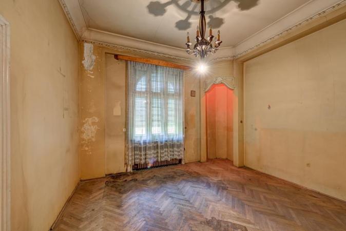 Vila 29 camere - D+P+2 ETj+M -SUT  1132mp - teren 1206mp - Unirii - Coposu