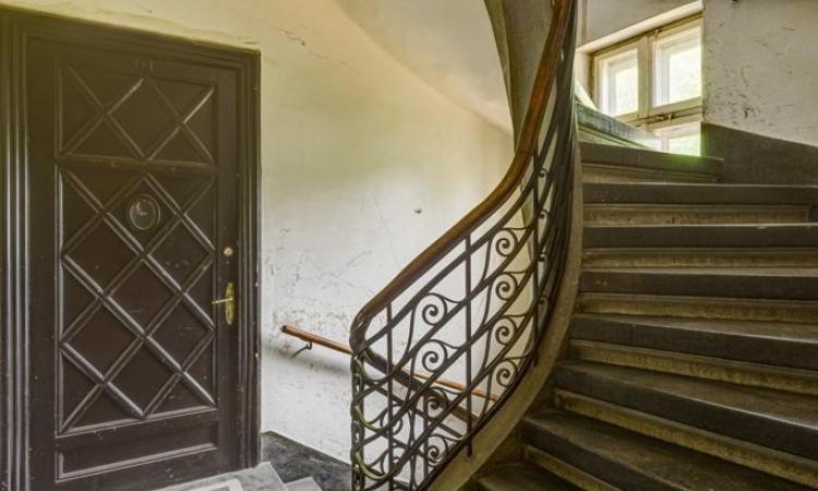 Vila 29 camere - D+P+2 ETj+M -SUT 1132mp - teren 1206mp - Unirii - Coposu