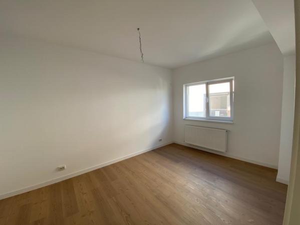 Apartament de 2 camere de vanzare