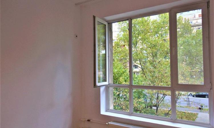 Apartament 3 camere Piata Romana - Bloc Eva