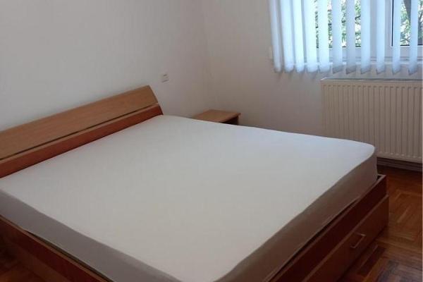 Unirii-Mircea Voda/centrala termica proprie/renovat