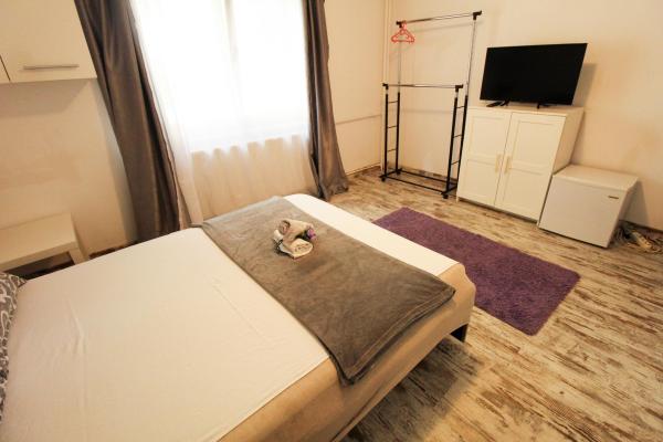 Decebal - Piata Alba Iulia - Complet renovat