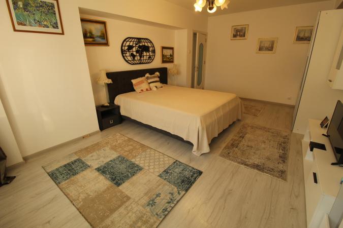 Unirii-Bld. Unirii-complet renovata-bloc mixt