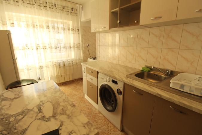 Unirii-Bld. Unirii-complet renovata-bloc mixt