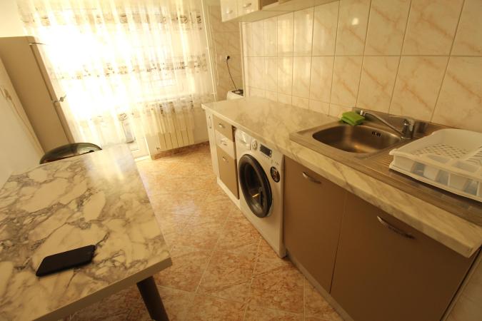 Unirii-Bld. Unirii-complet renovata-bloc mixt