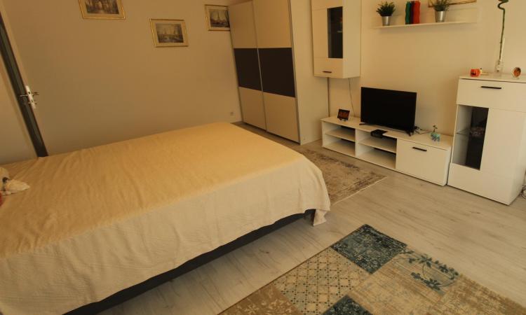 Unirii-Bld. Unirii-complet renovata-bloc mixt