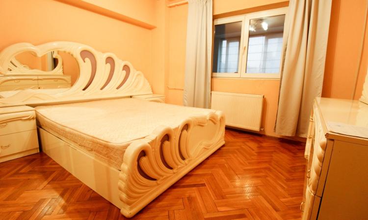 Unirii-Mircea Voda-stradal-bloc monolit