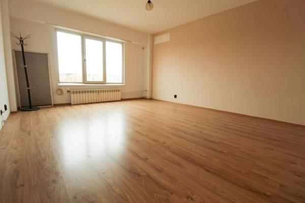 Piata Alba Iulia-Rond - bloc mixt - 40 mp - Unirii