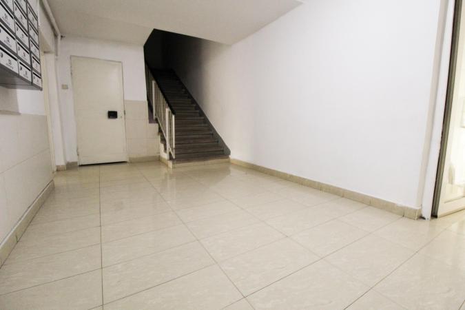 Piata Alba Iulia-Rond - bloc mixt - 40 mp - Unirii