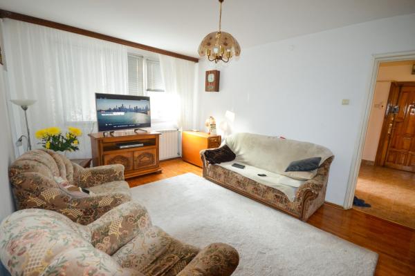 Brancoveanu - Izvorul Crisului - 3 camere partial mobilat/utilat