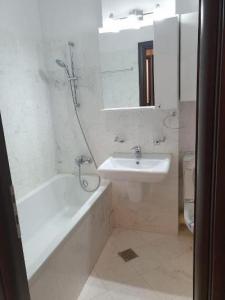 3 camere-Piata Alba Iulia-90 mp-parcare subterana