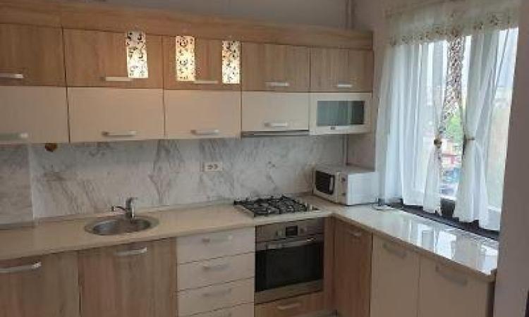 3 camere-Piata Alba Iulia-90 mp-parcare subterana