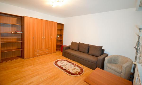Decebal - str Voronet - 2 camere decomandat - mobilat/utilat - Metrou Muncii