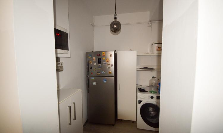 Universitate - Cismigiu - Facultatea de Drept - 3 camere 140mp