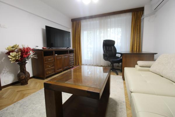 Unirii-Bld. Unirii Fantani-Palatul Parlamentului-centrala proprie-renovat