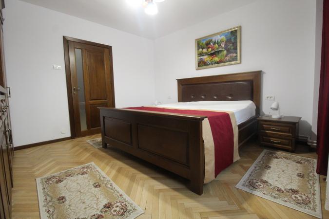 Unirii-Bld. Unirii Fantani-Palatul Parlamentului-centrala proprie-renovat