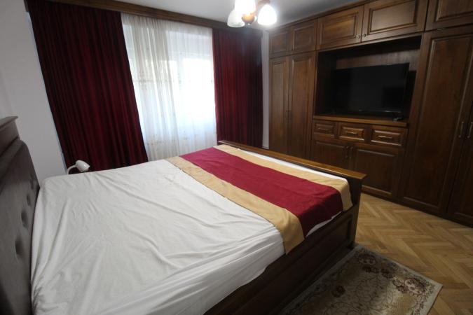 Unirii-Bld. Unirii Fantani-Palatul Parlamentului-centrala proprie-renovat