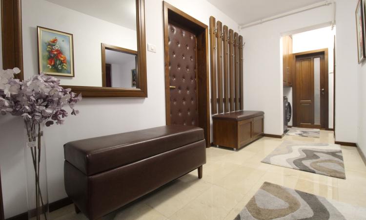 Unirii-Bld. Unirii Fantani-Palatul Parlamentului-centrala proprie-renovat