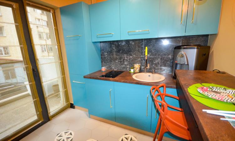 Spatiu birou cu 6 posturi de lucru mobilat/utilat - New Times Residence - Nerva Traian