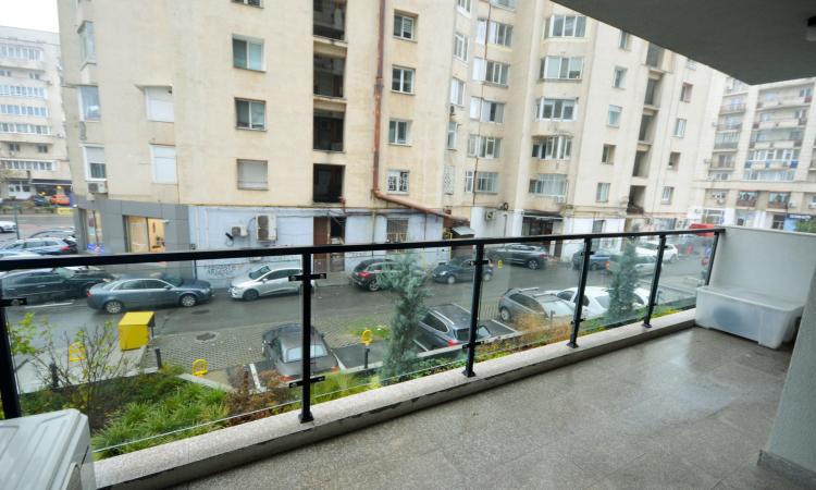 Spatiu birou cu 6 posturi de lucru mobilat/utilat - New Times Residence - Nerva Traian