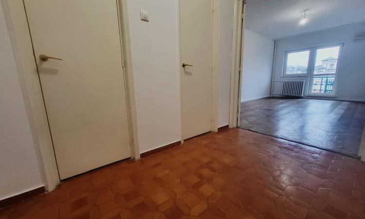 Unirii-Unirii-Bld. Unirii Fantani-Palatul Parlamentului