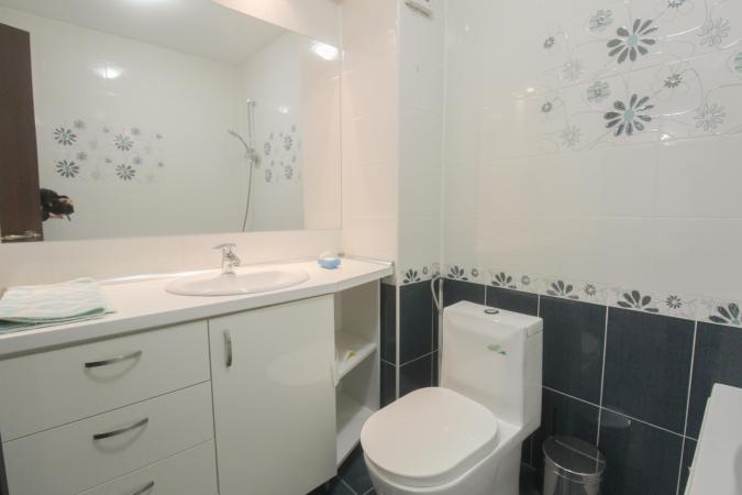4 camere - Sisesti - 110 mp utili -