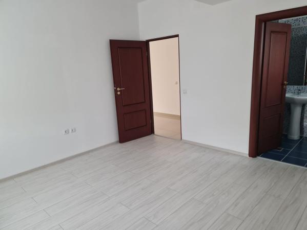 Bd Unirii Rond Alba Iulia Spatiu birouri 3 camere Bloc Nou Centrala